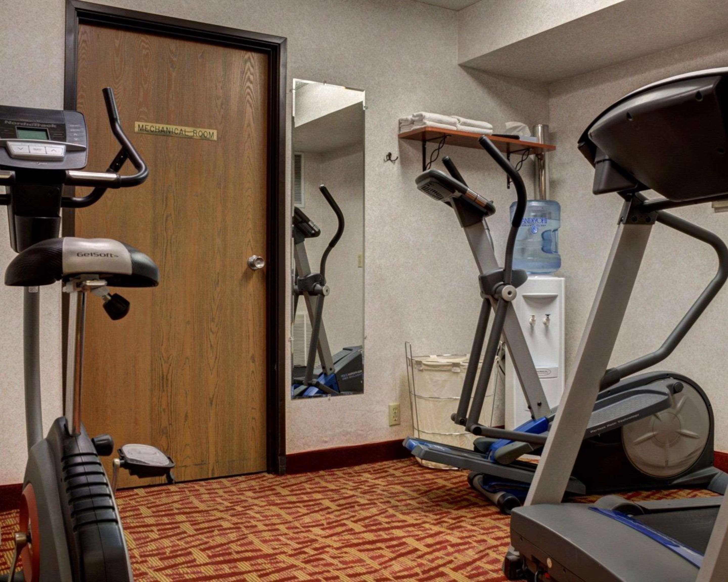 Rodeway Inn Columbia Mall Loop Grand Forks Exteriör bild