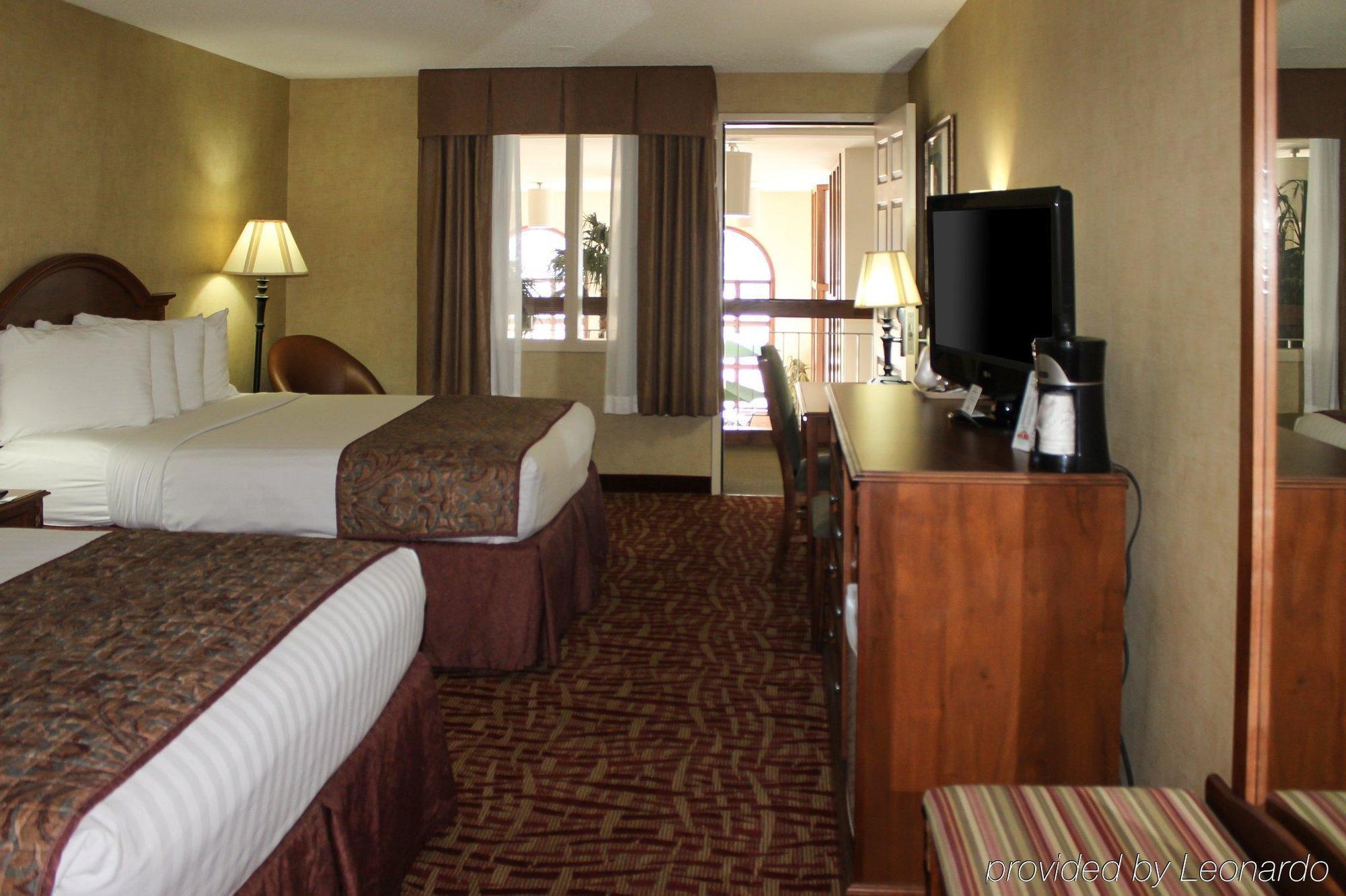 Rodeway Inn Columbia Mall Loop Grand Forks Exteriör bild